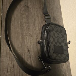 Coach CL412 Track Pack 14 Shoulder Bag Sling Pack Leather Black Signature Canvas